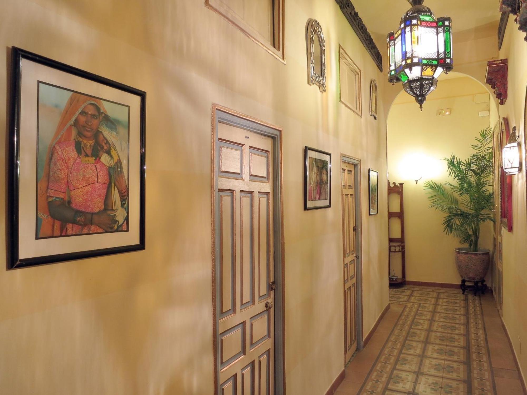 Hostal Horizonte Madrid "Check-In On-Line Recepcion 14H-23H" — Photos 3
